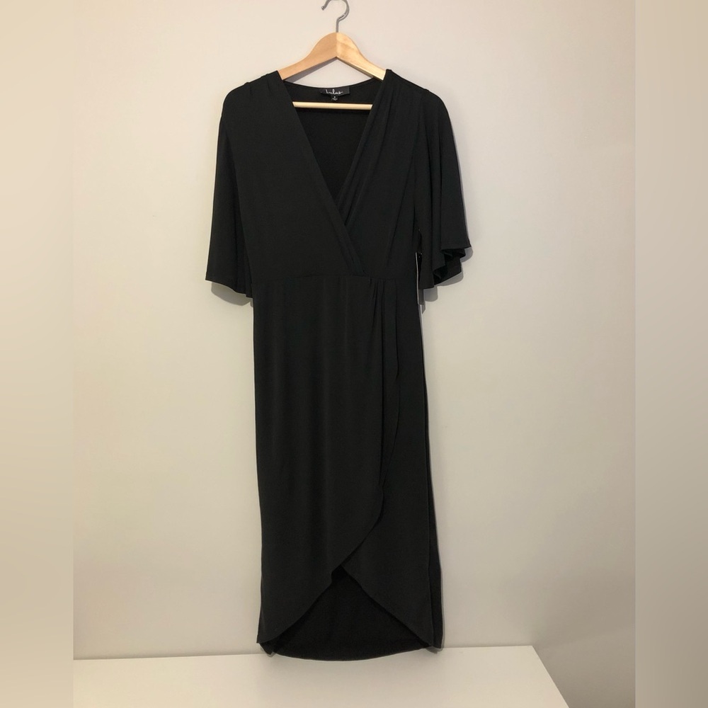 NWT Lulus Lightweight Size Small Long Black Dress